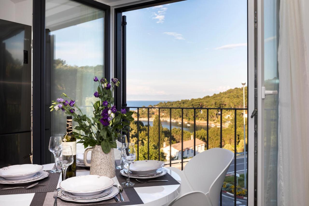 Valbay Apartment